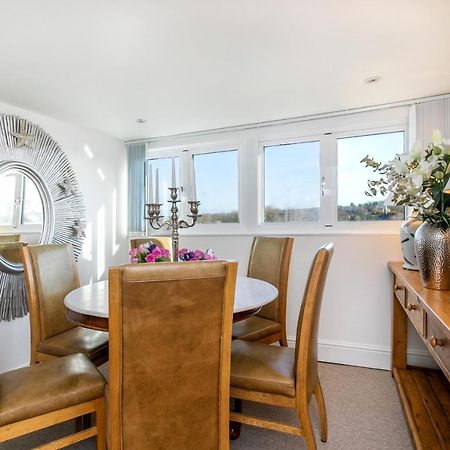 The Sky Penthouse Apartment Уинчестър Екстериор снимка
