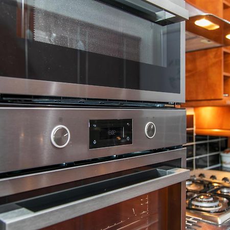 The Sky Penthouse Apartment Уинчестър Стая снимка